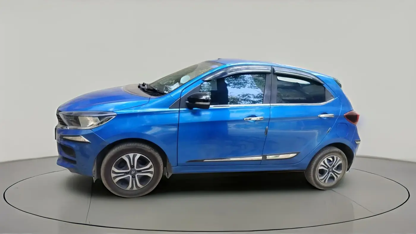 2024 Tata Tiago XT CNG, CNG, Manual, 64,511 km, exterior