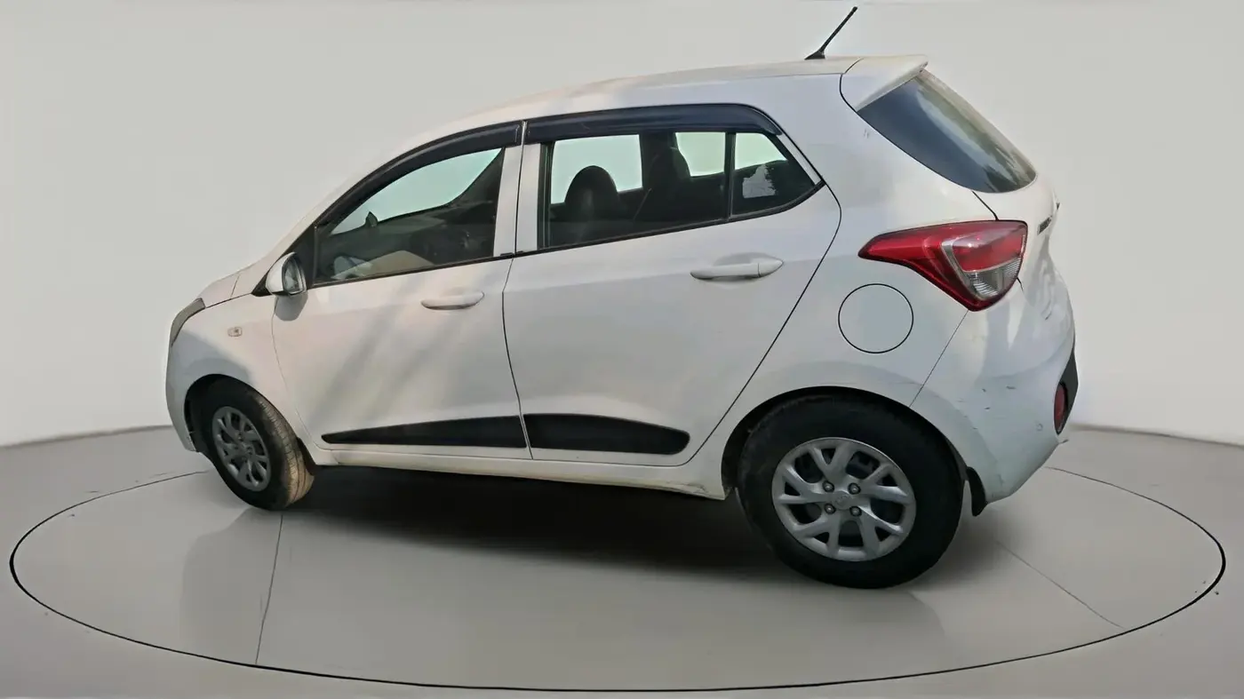 2017 Hyundai Grand i10 SPORTZ 1.2 KAPPA VTVT, Petrol, Manual, 42,762 km, exterior