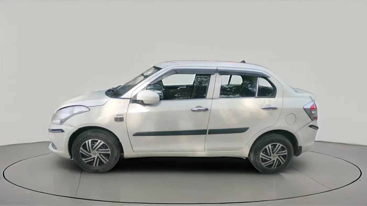 2016 Maruti Swift Dzire LXI (O), CNG, Manual, 1,11,170 km, exterior