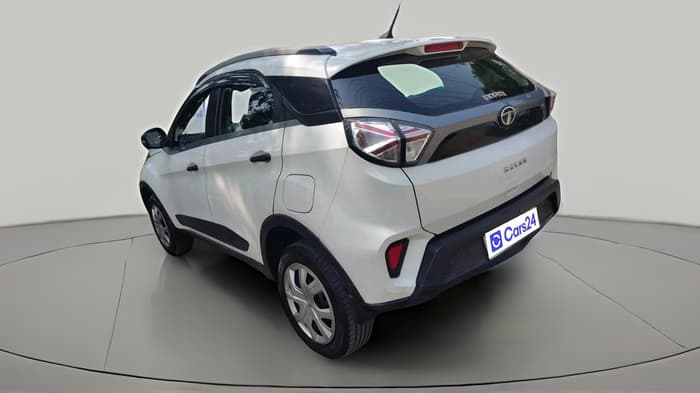 2020 Tata NEXON XM DIESEL, Diesel, Manual, 84,854 km, exterior