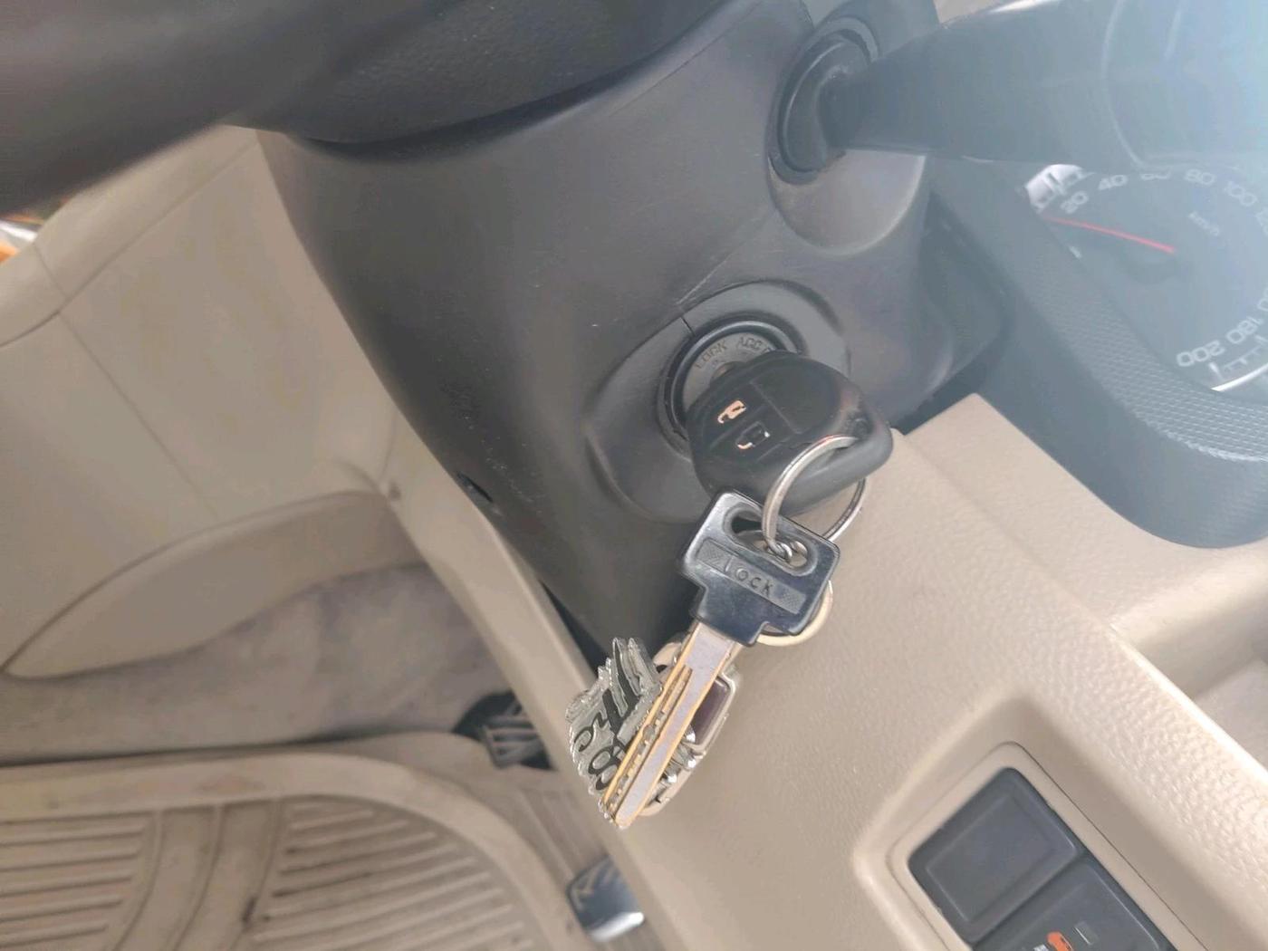 2013 Maruti Swift Dzire VDI, Diesel, Manual, 2,36,765 km, interior