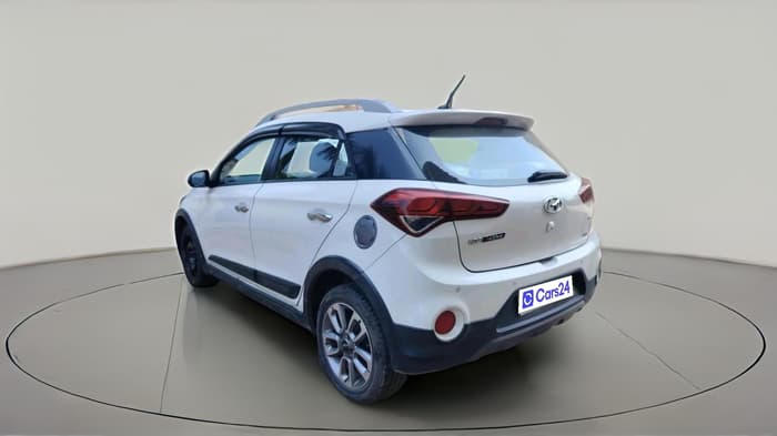 2016 Hyundai i20 Active 1.4 SX, Diesel, Manual, 1,55,113 km, exterior