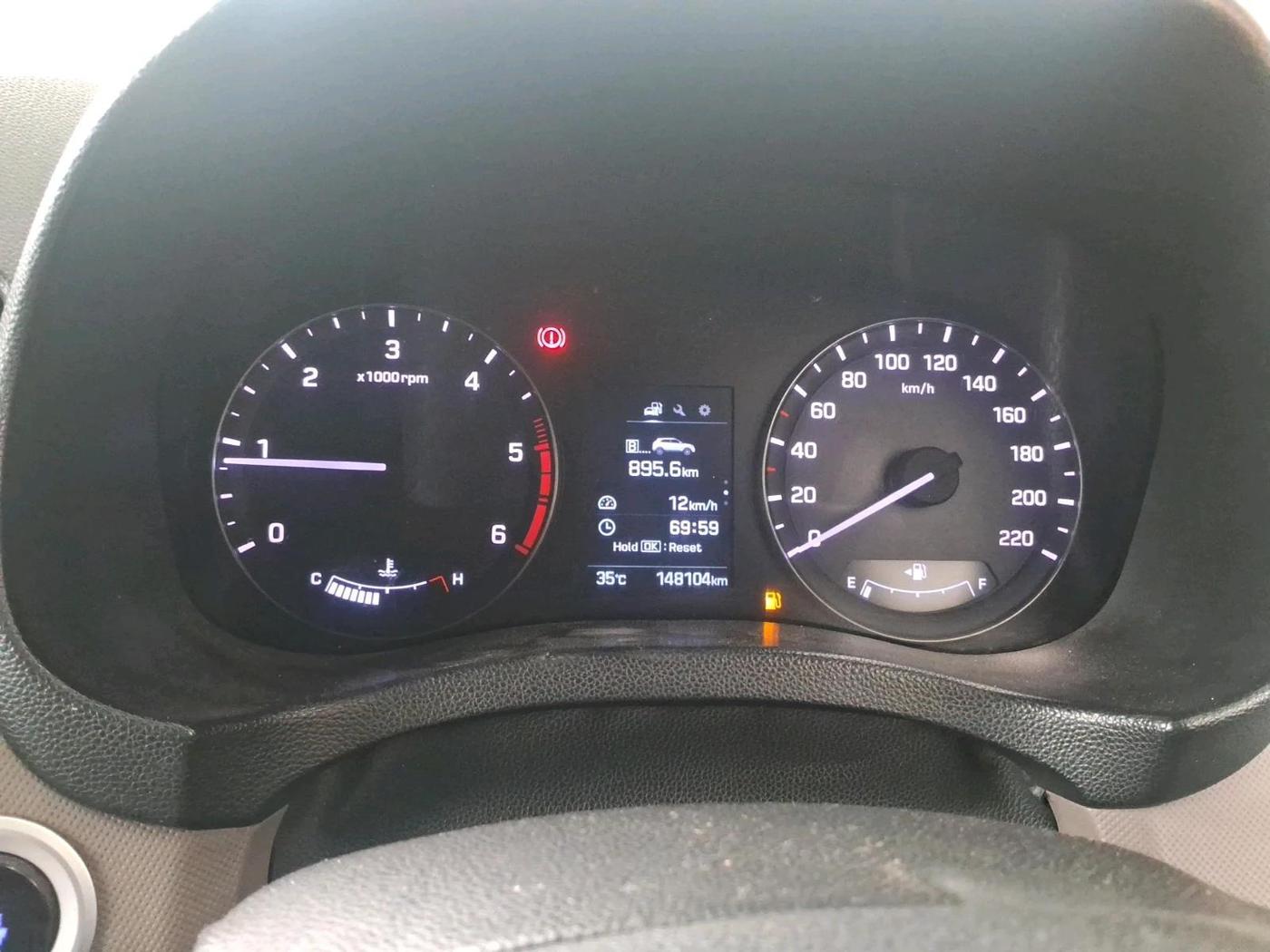 2016 Hyundai Creta SX (O) 1.6 DIESEL, Diesel, Manual, 1,48,104 km, interior