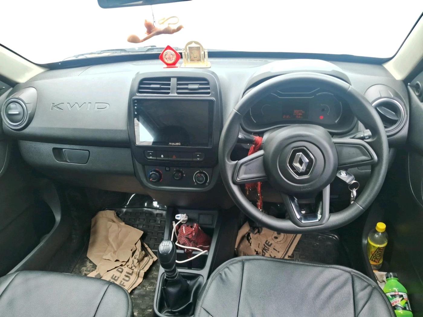 2020 Renault Kwid RXL, Petrol, Manual, 30,077 km, interior