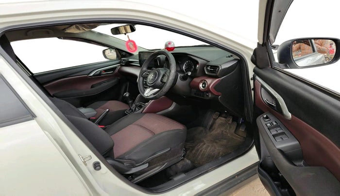 2024 Maruti Grand Vitara SIGMA SMART HYBRID, Petrol, Manual, 9,002 km, interior