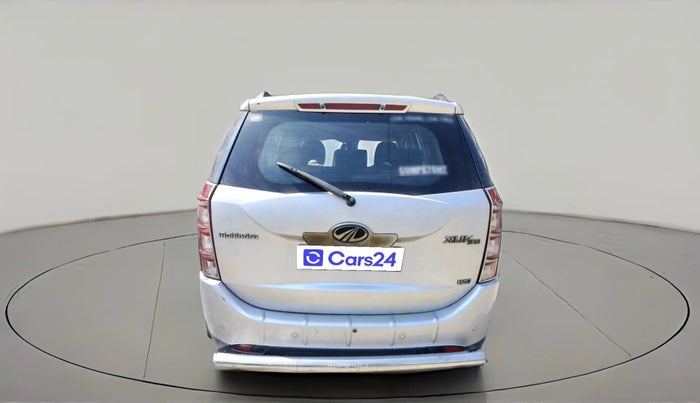 2014 Mahindra XUV500 W8, Diesel, Manual, 1,07,949 km, exterior