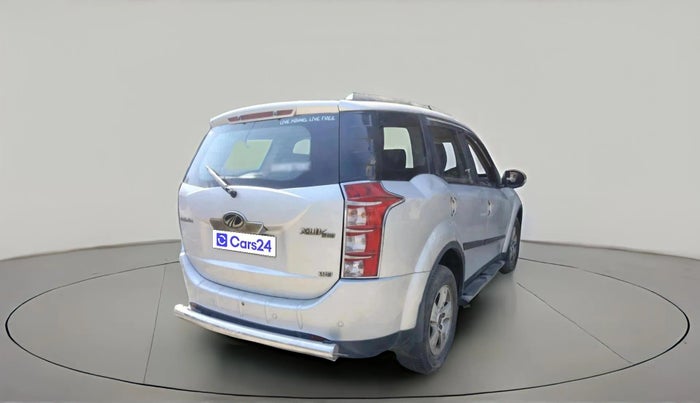 2014 Mahindra XUV500 W8, Diesel, Manual, 1,07,949 km, exterior