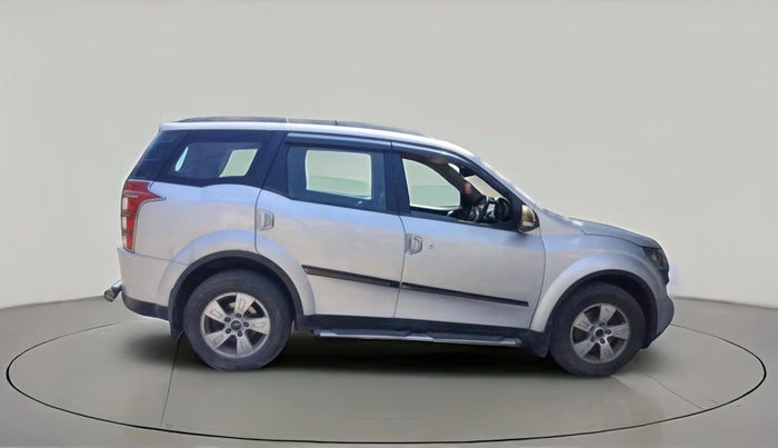 2014 Mahindra XUV500 W8, Diesel, Manual, 1,07,949 km, exterior