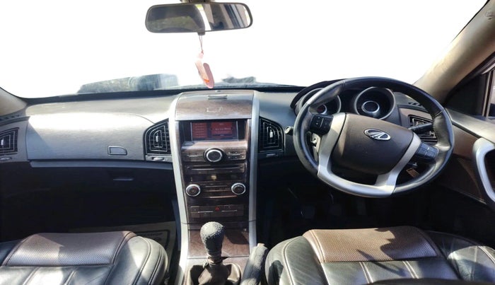 2014 Mahindra XUV500 W8, Diesel, Manual, 1,07,949 km, interior
