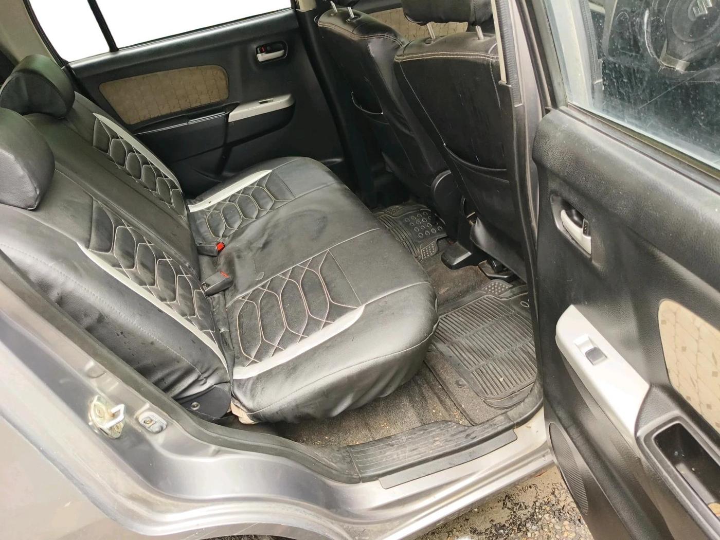 2013 Maruti Wagon R 1.0 VXI, Petrol, Manual, 1,13,245 km, interior