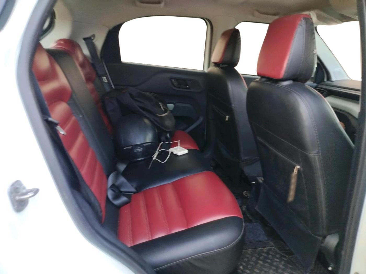 2023 Tata PUNCH ADVENTURE MT, Petrol, Manual, 22,406 km, interior