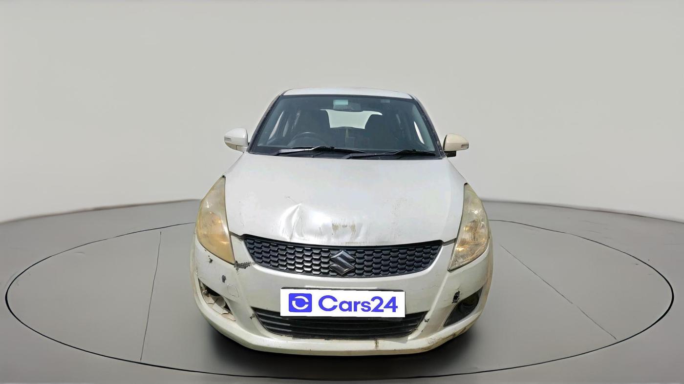 2011 Maruti Swift ZXI, CNG, Manual, 1,34,891 km, exterior