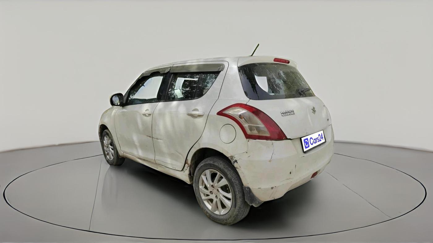 2011 Maruti Swift ZXI, CNG, Manual, 1,34,891 km, exterior