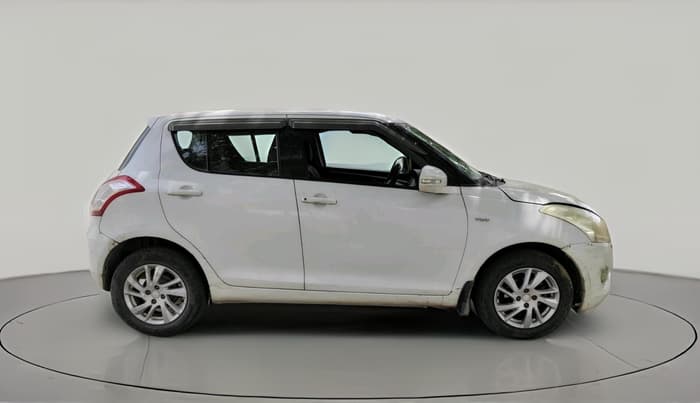 2011 Maruti Swift ZXI, CNG, Manual, 1,34,891 km, exterior