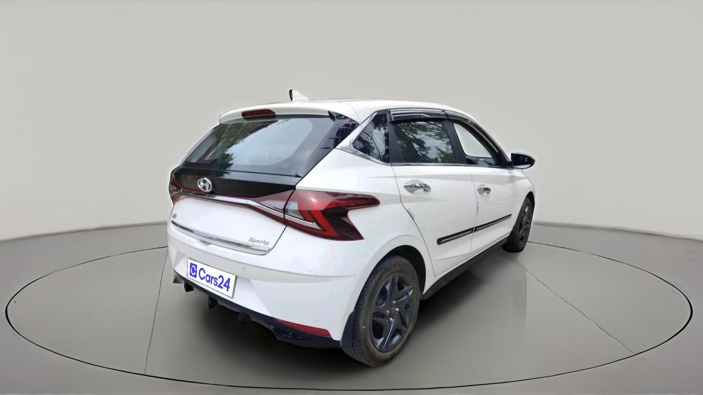 2023 Hyundai NEW I20 SPORTZ 1.2 MT, Petrol, Manual, 21,700 km, exterior