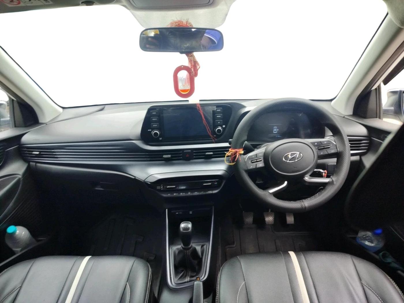 2023 Hyundai NEW I20 SPORTZ 1.2 MT, Petrol, Manual, 21,700 km, interior