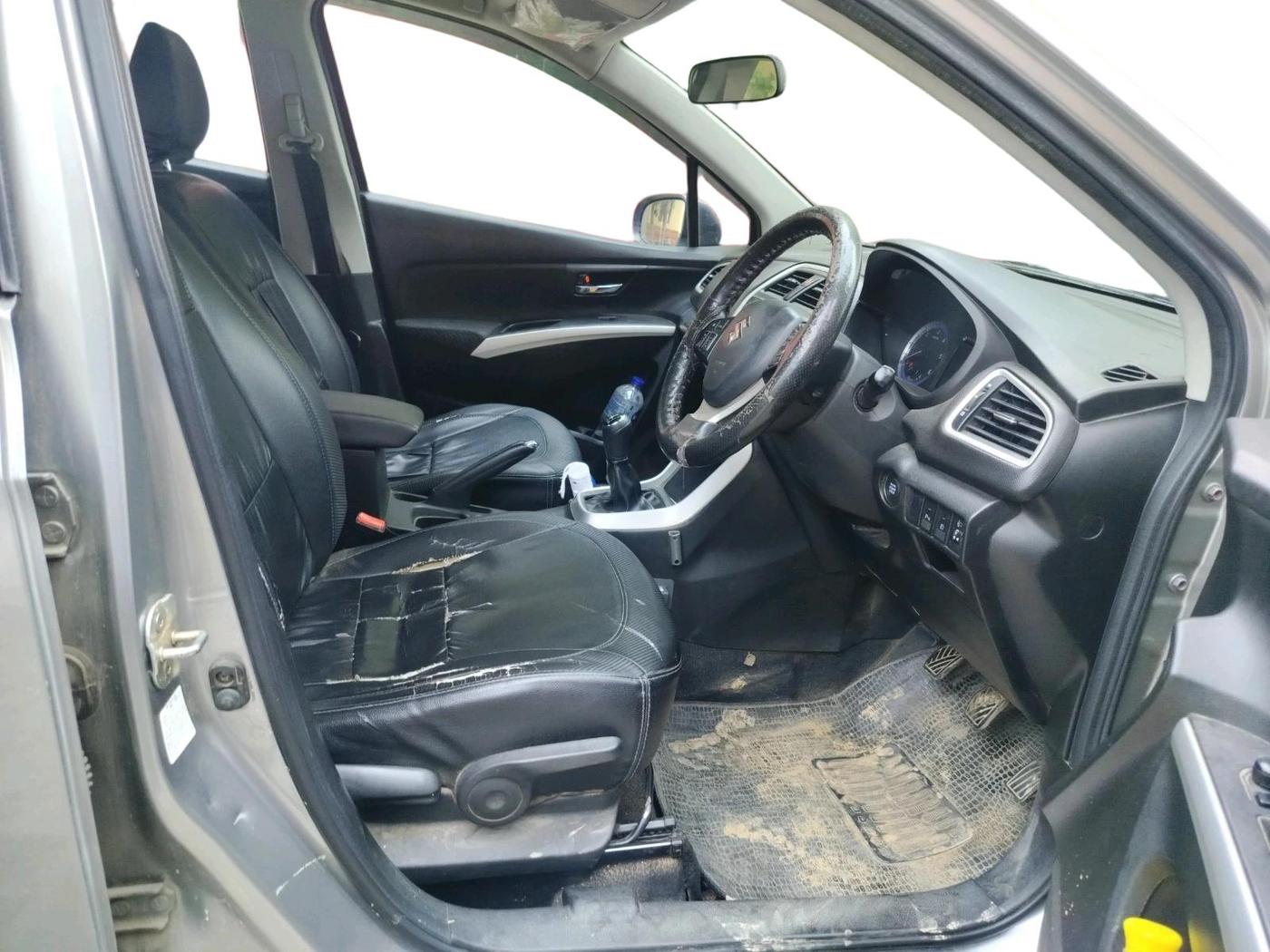 2016 Maruti S Cross ZETA 1.3, Diesel, Manual, 1,29,218 km, interior