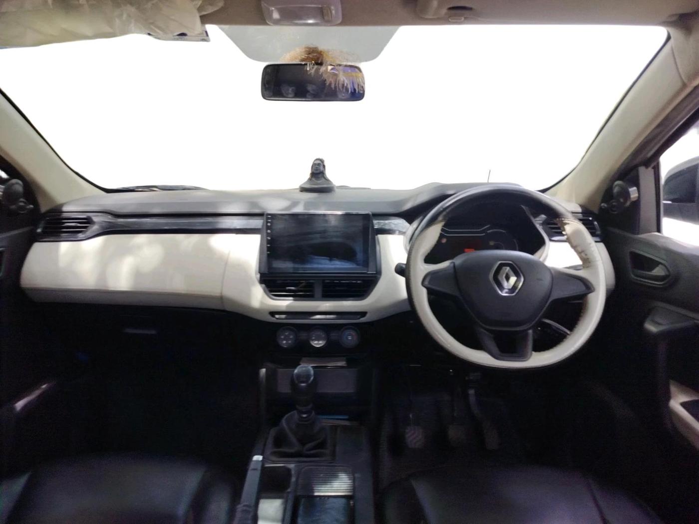 2022 Renault Kiger RXE MT, Petrol, Manual, 38,260 km, interior
