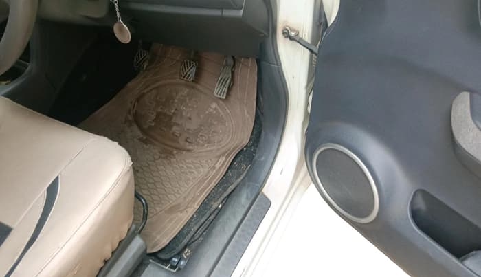 2011 Maruti Swift Dzire VXI, Petrol, Manual, 93,749 km, interior