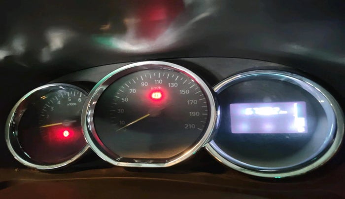 2015 Renault Lodgy 110 PS RXZ STEPWAY 7 STR, Diesel, Manual, 67,382 km, interior