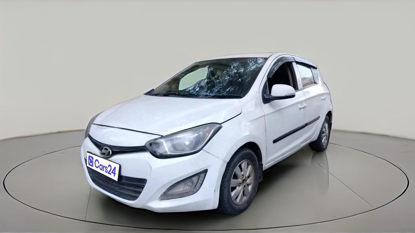 2013 Hyundai i20 SPORTZ 1.2, Petrol, Manual, 73,274 km, exterior