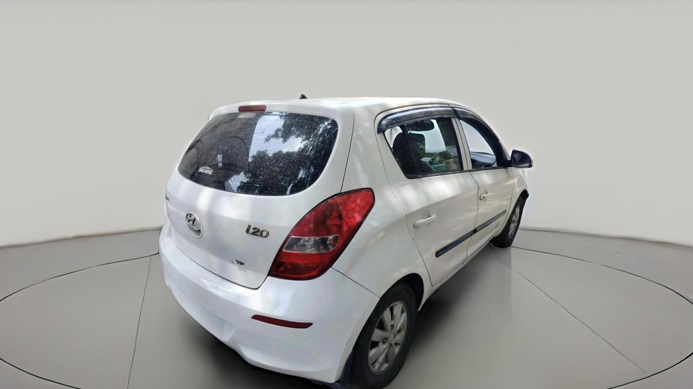 2013 Hyundai i20 SPORTZ 1.2, Petrol, Manual, 73,274 km, exterior