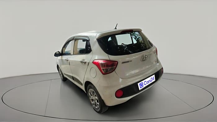 2017 Hyundai Grand i10 SPORTZ 1.2 KAPPA VTVT, Petrol, Manual, 63,067 km, exterior