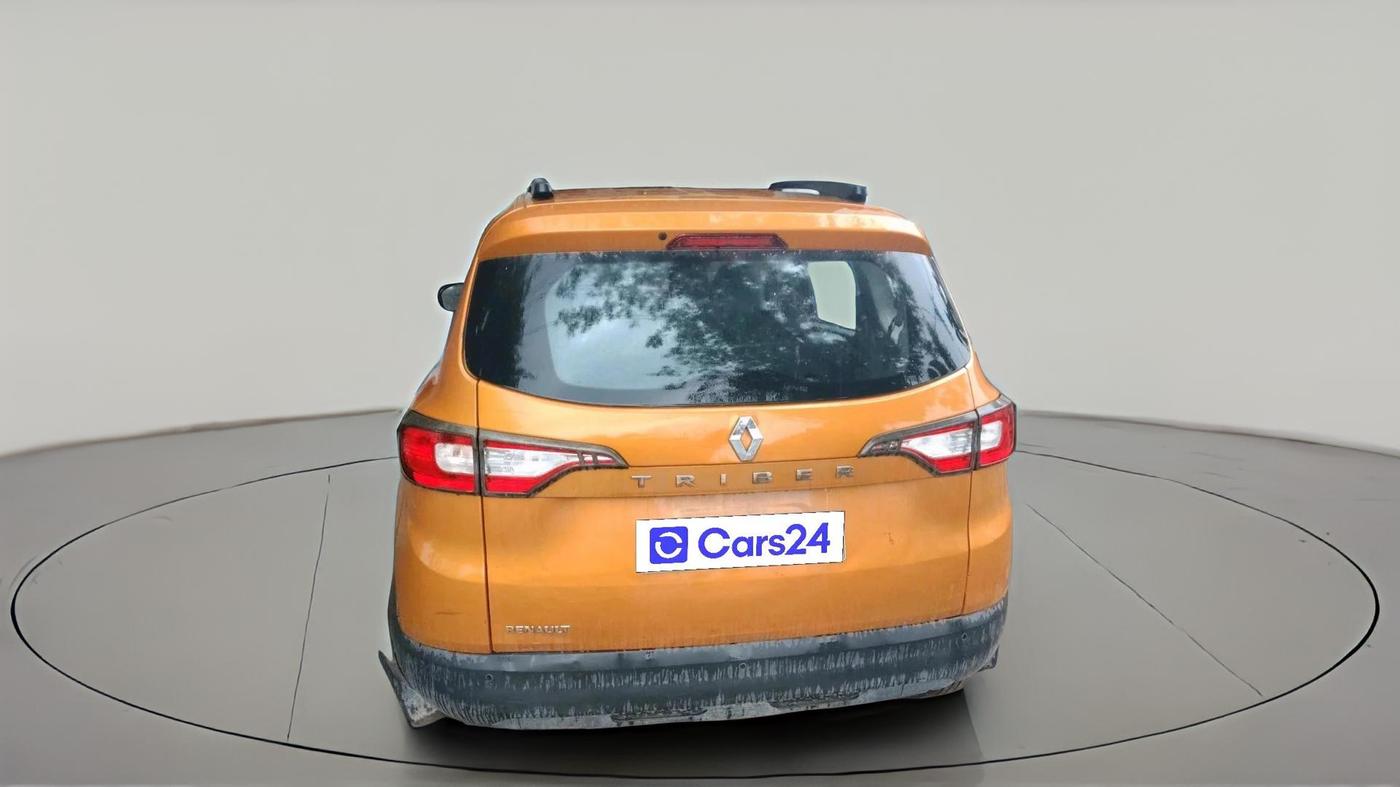 2021 Renault TRIBER RXL MT, Petrol, Manual, 36,295 km, exterior