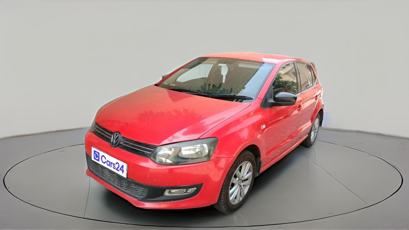 2013 Volkswagen Polo HIGHLINE1.2L, CNG, Manual, 1,18,591 km, exterior
