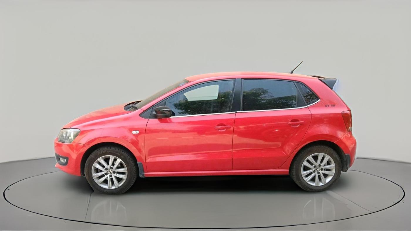 2013 Volkswagen Polo HIGHLINE1.2L, CNG, Manual, 1,18,591 km, exterior