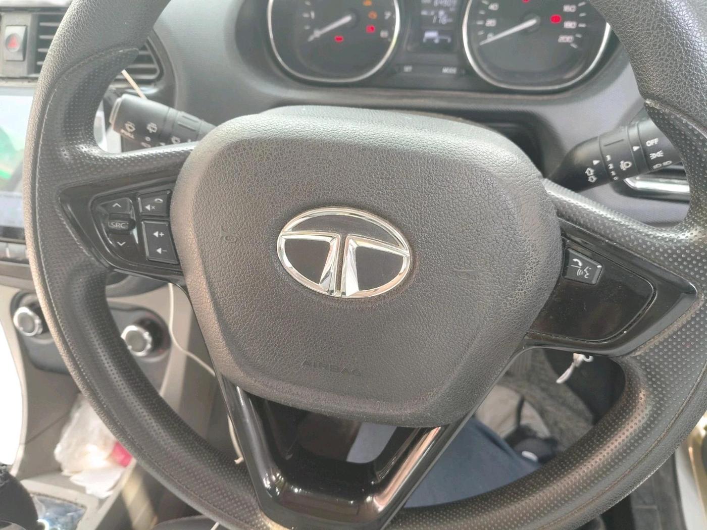 2018 Tata Tiago XTA PETROL, Petrol, Automatic, 67,301 km, interior