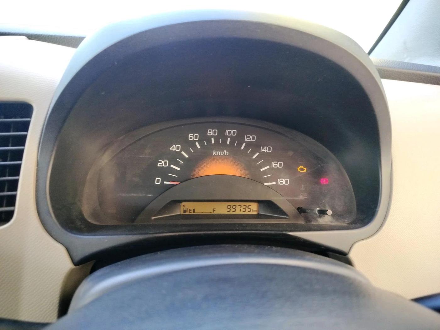 2013 Maruti Wagon R 1.0 LXI CNG, CNG, Manual, 99,735 km, interior