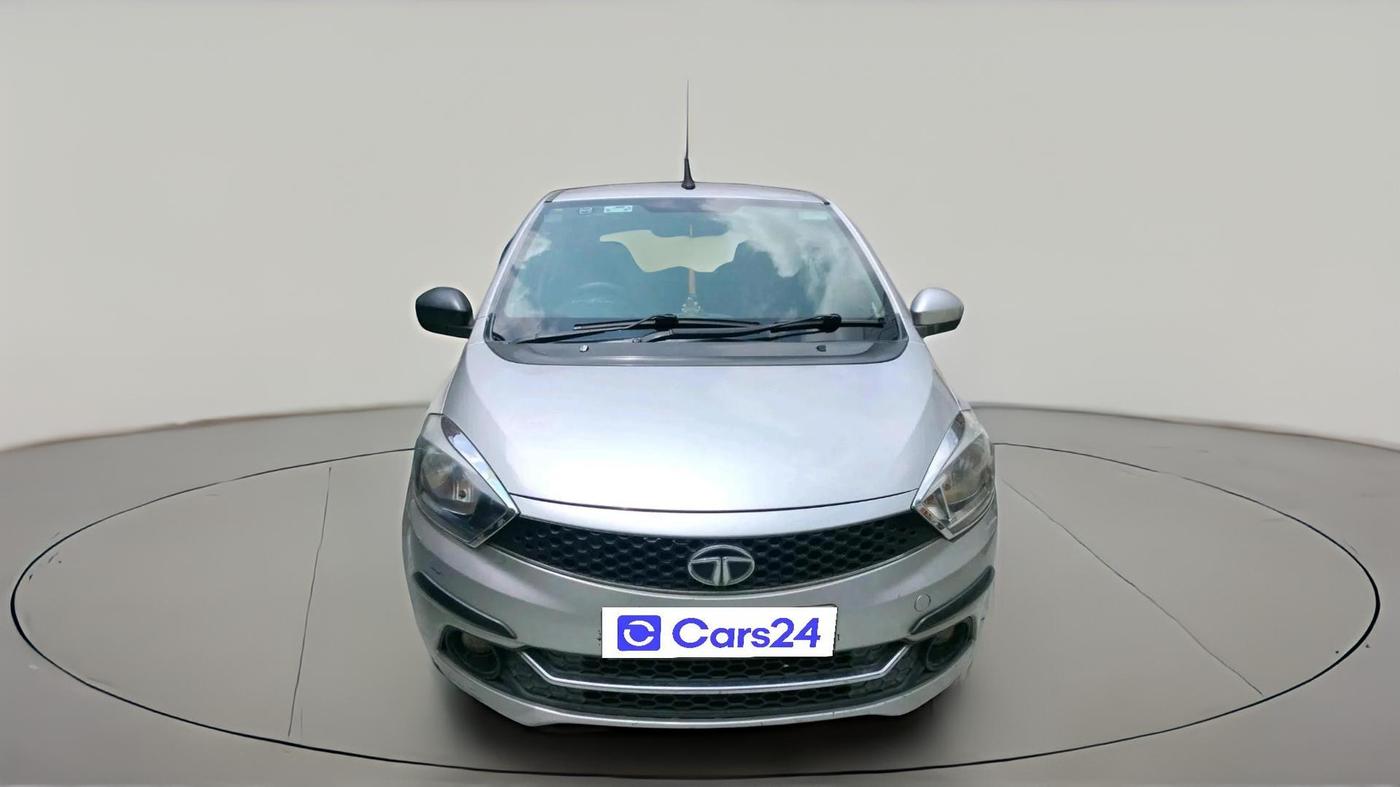 2017 Tata Tiago XT PETROL, Petrol, Manual, 56,055 km, exterior