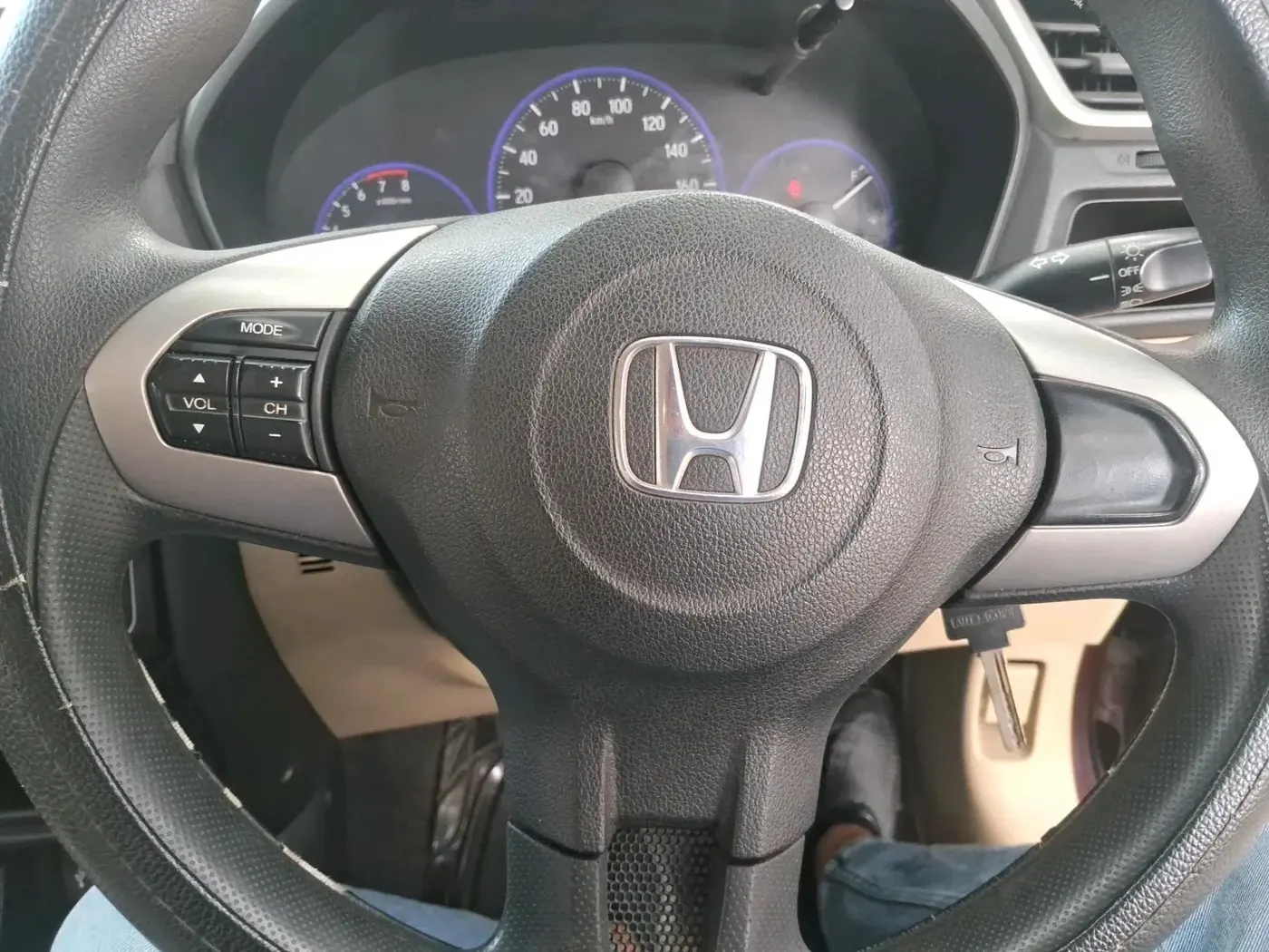 2016 Honda Amaze 1.2L I-VTEC S, Petrol, Manual, 21,000 km, interior