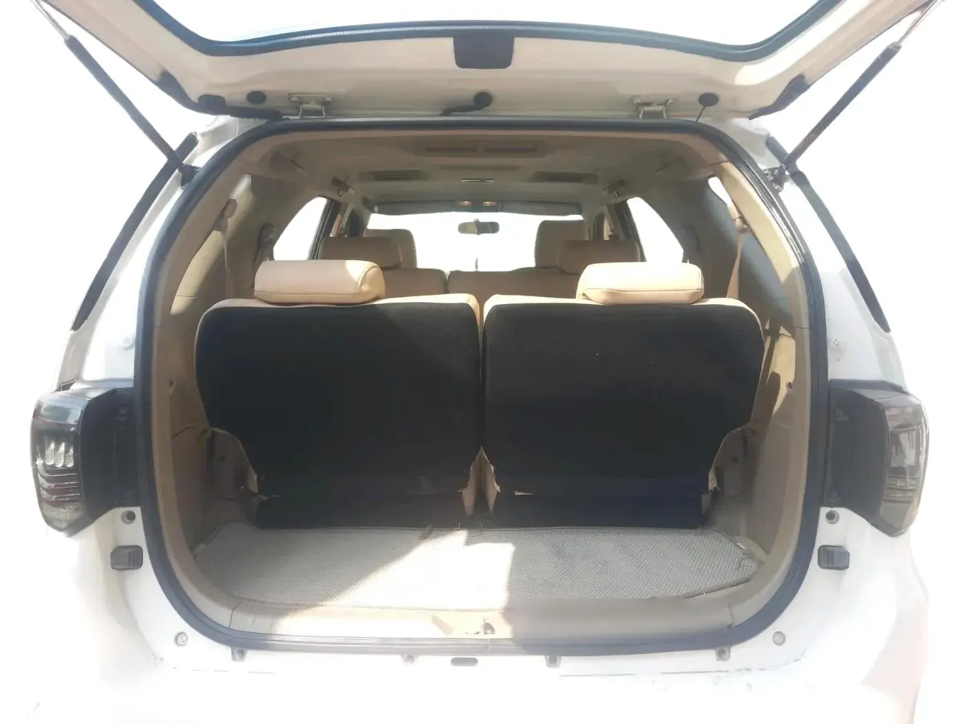 2016 Toyota Fortuner 3.0 4X2 AT, Diesel, Automatic, 75,319 km, exterior