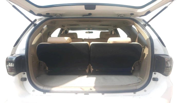 2016 Toyota Fortuner 3.0 4X2 AT, Diesel, Automatic, 75,319 km, exterior