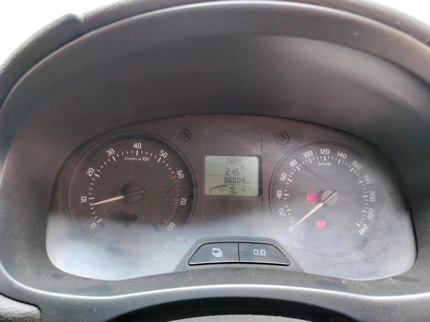 2011 Skoda Fabia ACTIVE 1.2 MPI, Petrol, Manual, 86,009 km, interior