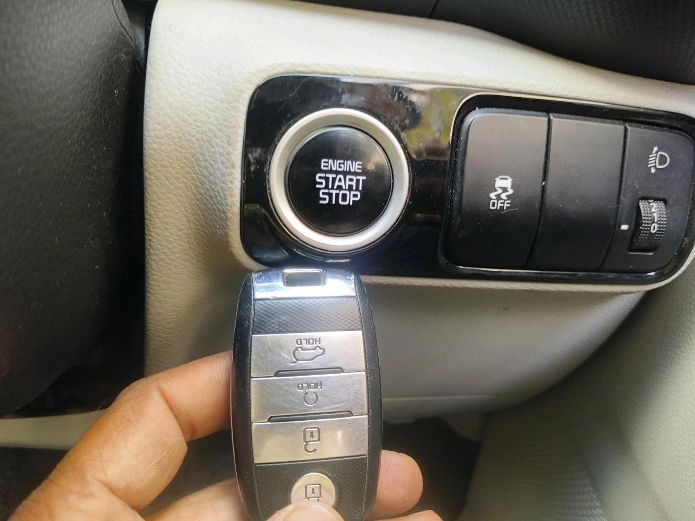 2022 KIA SONET HTX 1.5, Diesel, Manual, 50,129 km, interior