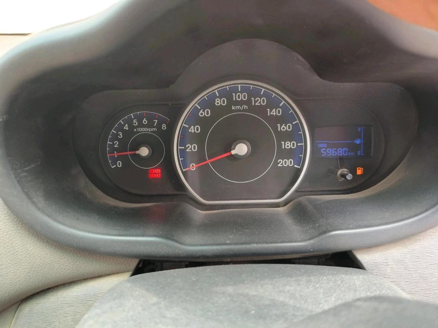 2011 Hyundai i10 MAGNA 1.1, CNG, Manual, 59,680 km, interior
