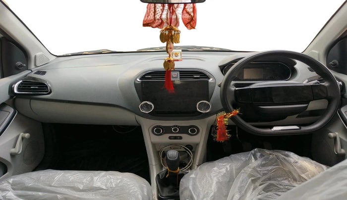 2025 Tata Tiago XE CNG, CNG, Manual, 16,426 km, interior