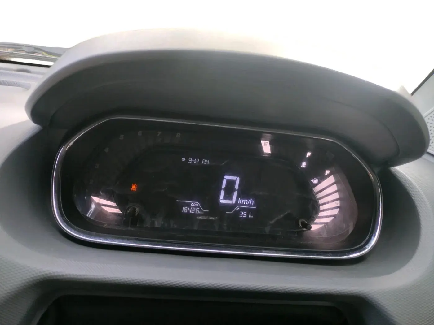 2025 Tata Tiago XE CNG, CNG, Manual, 16,426 km, interior
