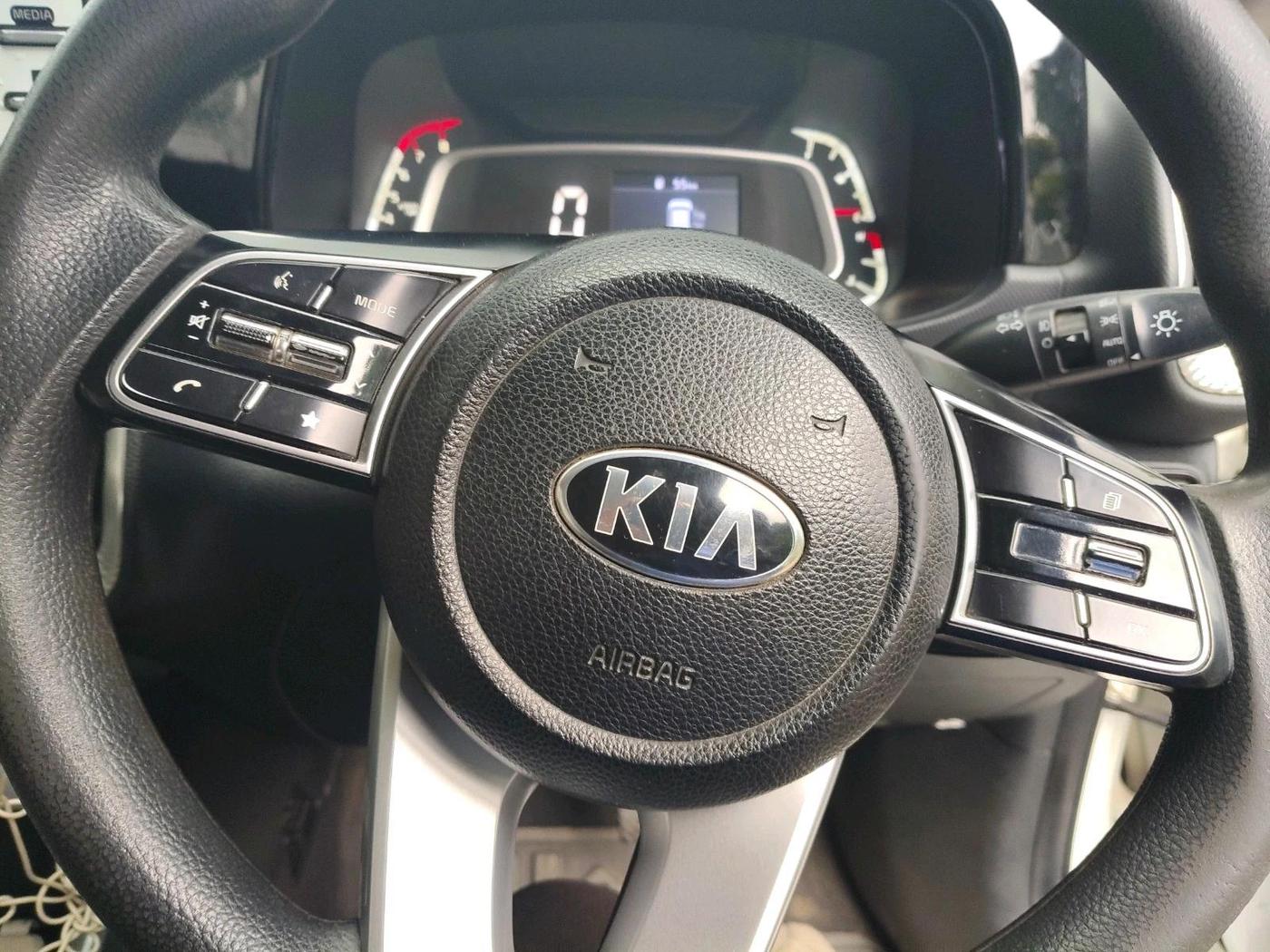 2021 KIA SONET HTK PLUS 1.0 IMT, Petrol, Manual, 90,244 km, interior