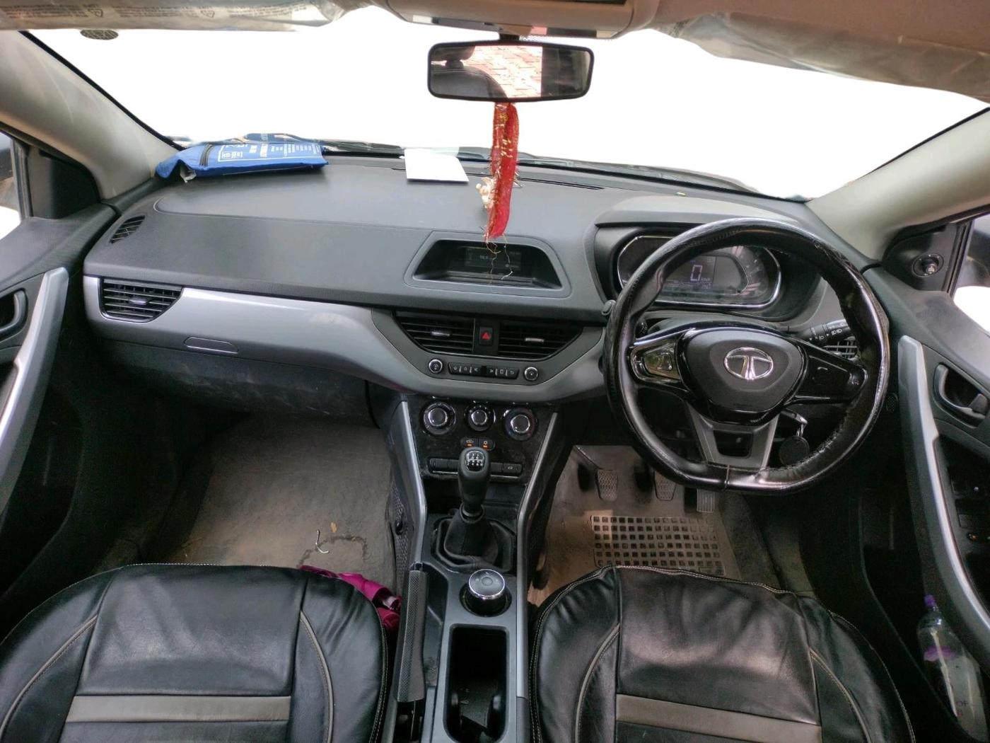 2022 Tata NEXON XM PETROL, Petrol, Manual, 22,502 km, interior