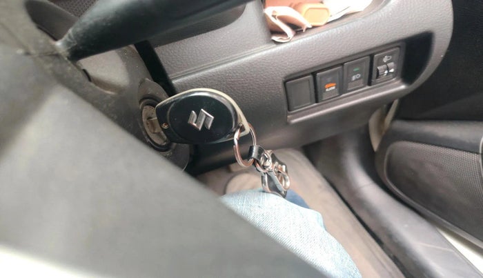 2013 Maruti Swift VDI, Diesel, Manual, 67,802 km, interior