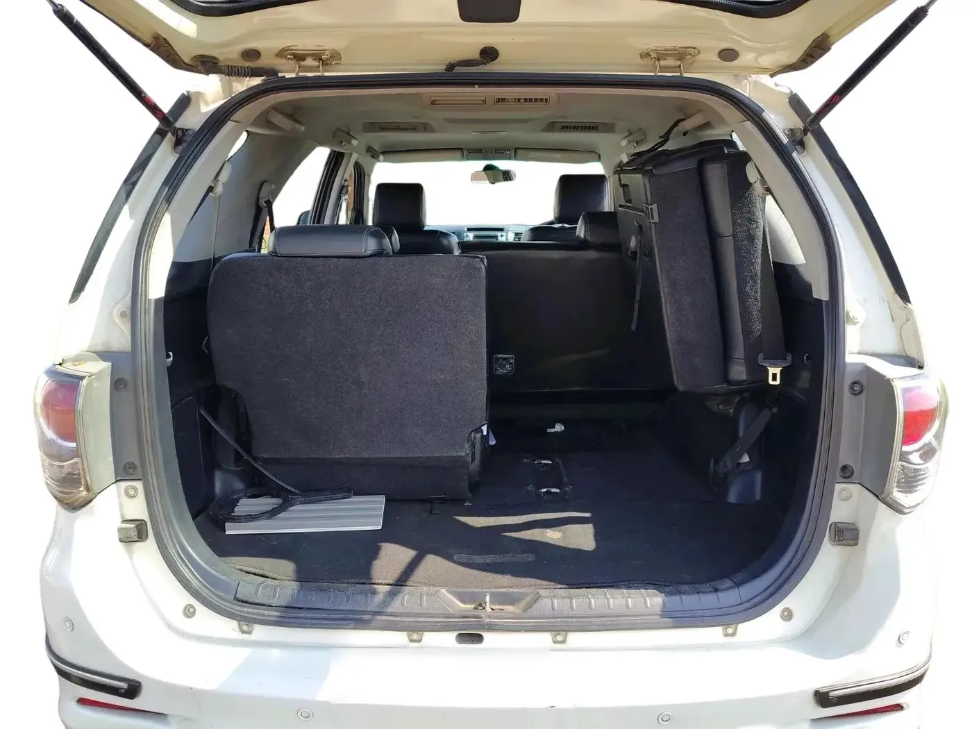 2015 Toyota Fortuner 3.0 4X4 MT, Diesel, Manual, 4,03,964 km, exterior