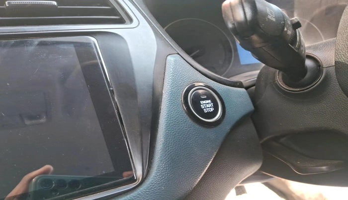 2017 Hyundai i20 Active 1.4 SX, Diesel, Manual, 1,07,527 km, interior