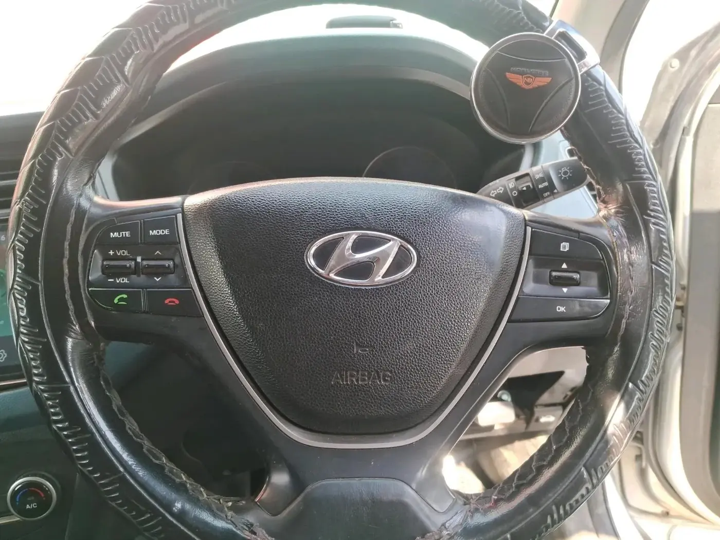 2017 Hyundai i20 Active 1.4 SX, Diesel, Manual, 1,07,527 km, interior