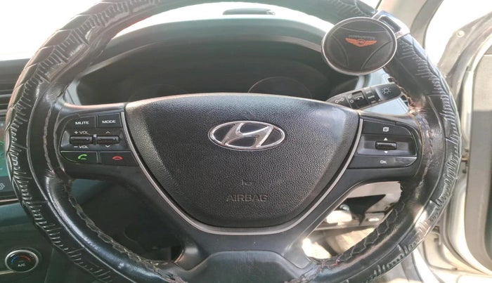 2017 Hyundai i20 Active 1.4 SX, Diesel, Manual, 1,07,527 km, interior