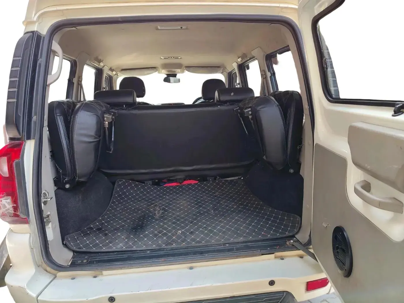 2021 Mahindra Scorpio S11 2WD, Diesel, Manual, 56,800 km, exterior