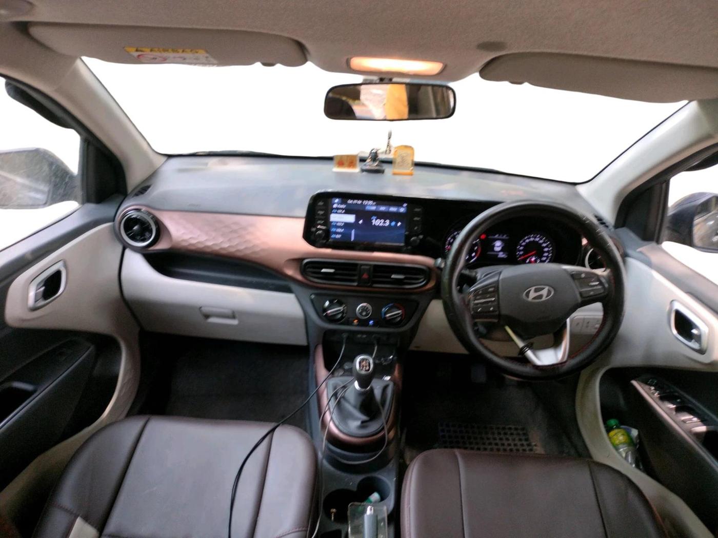 2025 Hyundai AURA SX 1.2 CNG, CNG, Manual, 22,249 km, interior